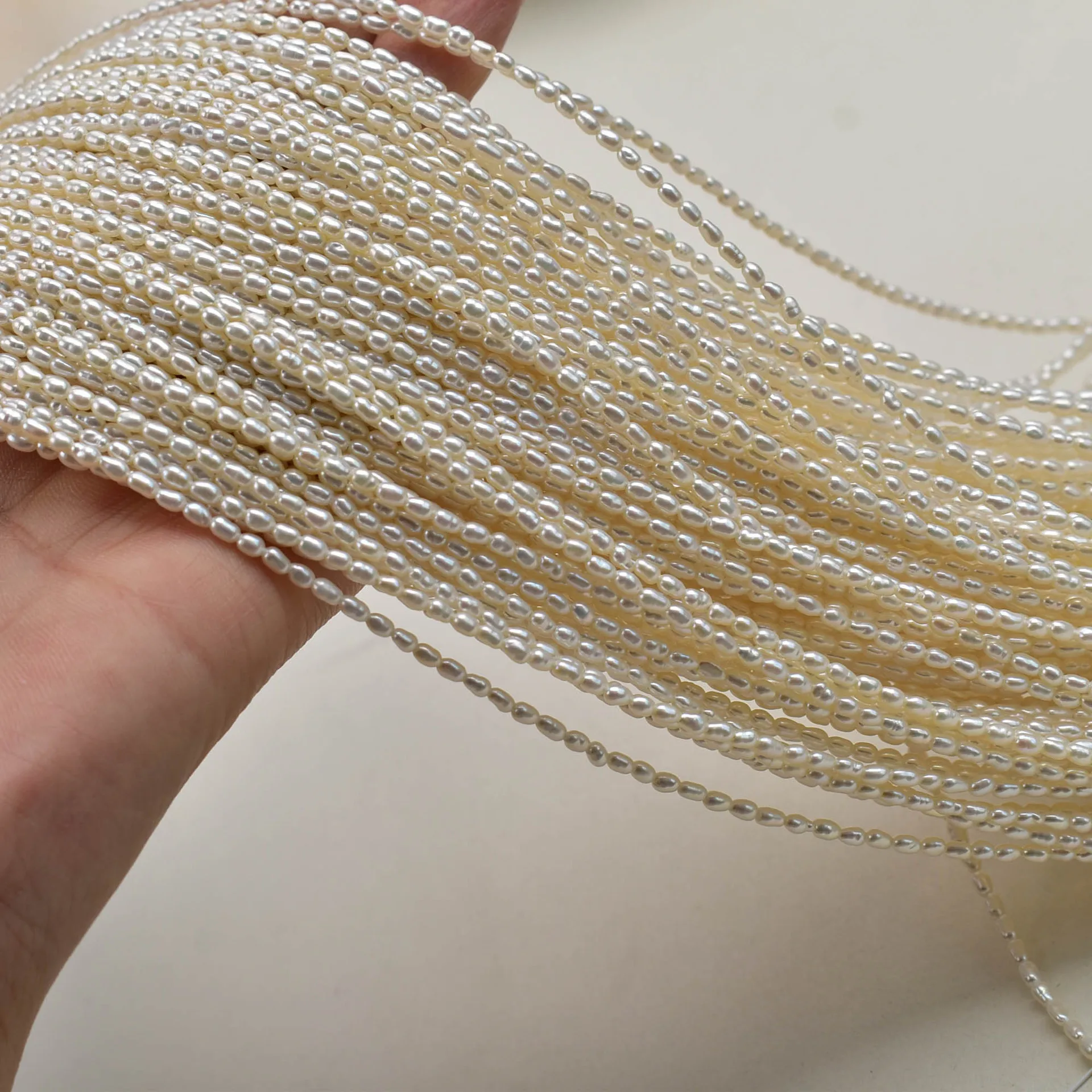 

2-2.5mm Mini Rice Natural Freshwater Pearl Handmade DIY Jewelry Accessories Bracelet Necklace Stringing Bead New Christmas