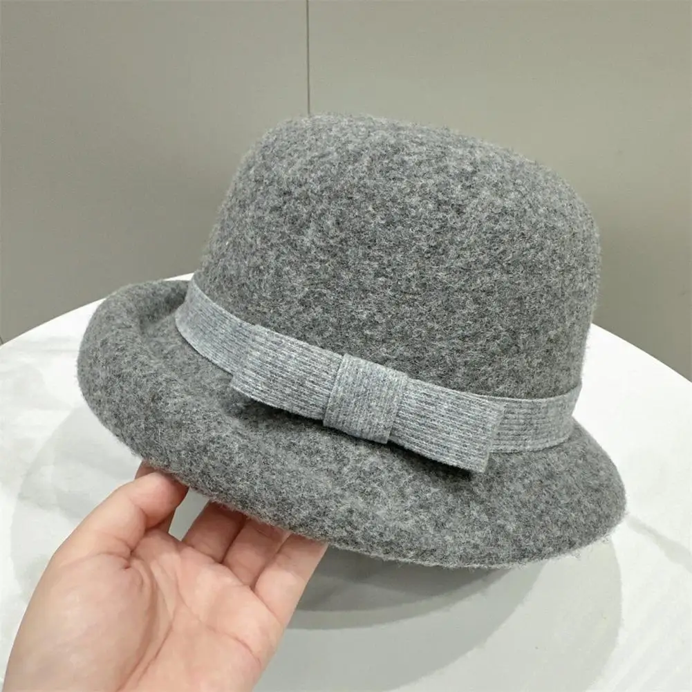 Vintage Style Rolled Brim Hat Classic Felt Cloche Hat for Women Vintage Soft Fedora Bucket Hat Short Brim Bowler Cap with Bow