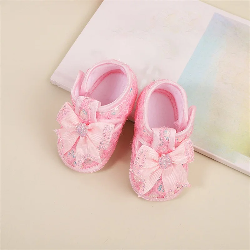 Sepatu bayi perempuan, Moccasins lucu payet ikatan simpul sol lembut sepatu datar Prewalker sepatu Anti selip untuk yang pertama berjalan