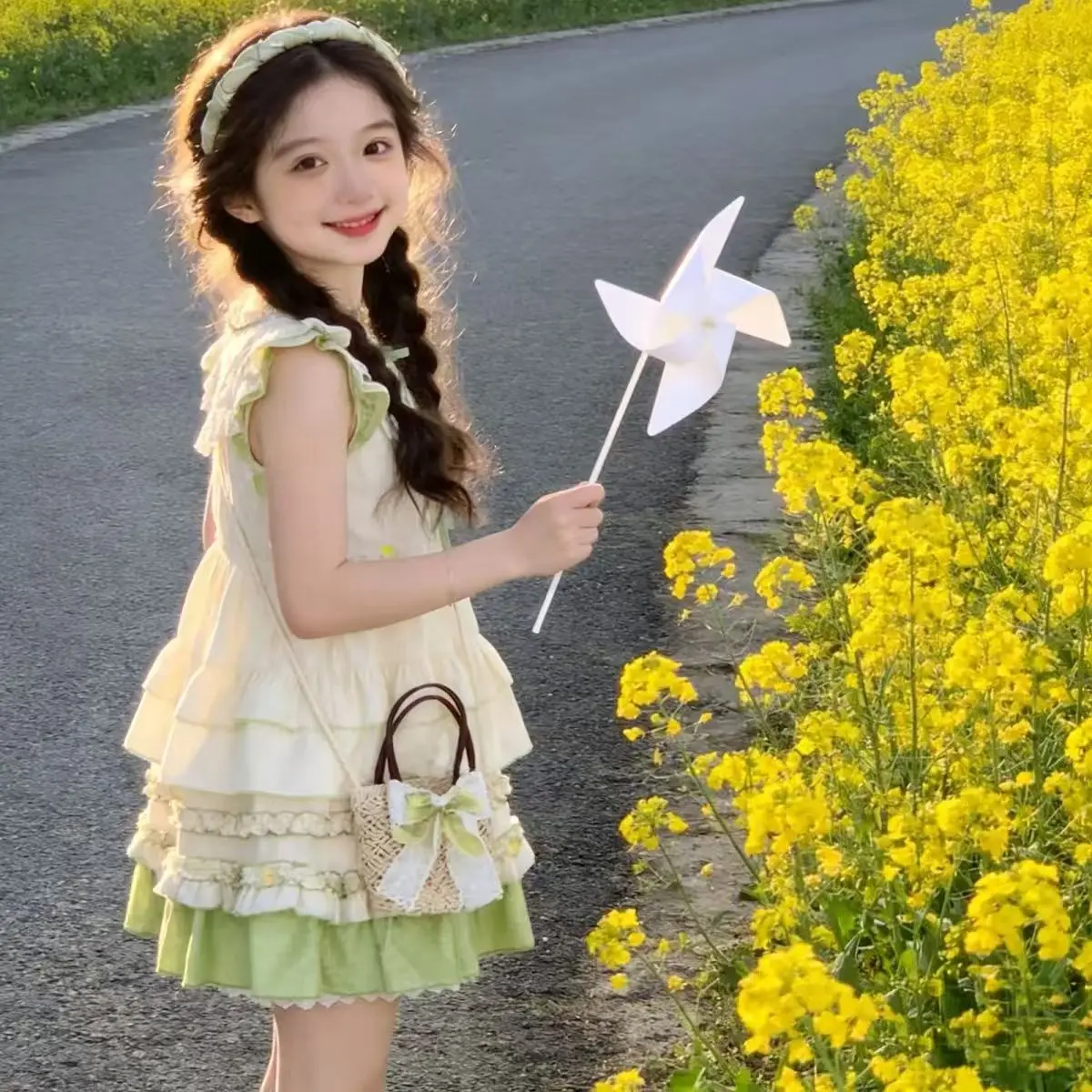 Girls' Floral Cake Puffy Dress Set With Small Flying Sleeves Summer New Cute Half Skirt Two-piece Set