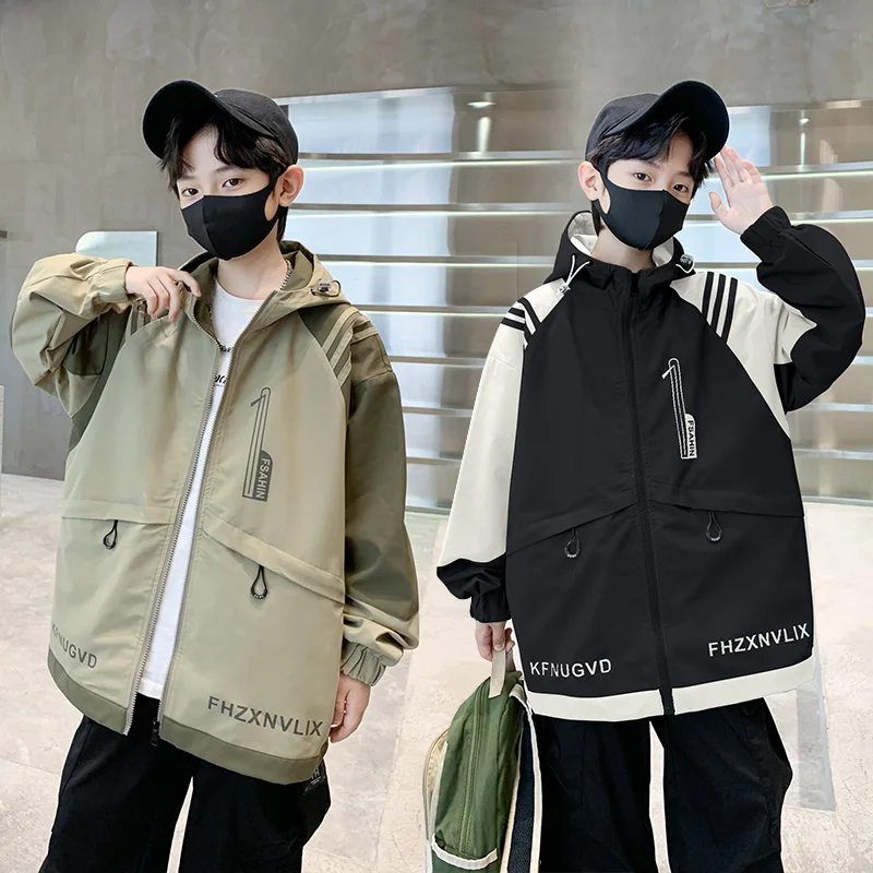 

Jacket For Boys Hooded 2-Color Splicing Korean Wind Jacket Simple Fashion Boys Jacket Autumn New Style Boys Clothes