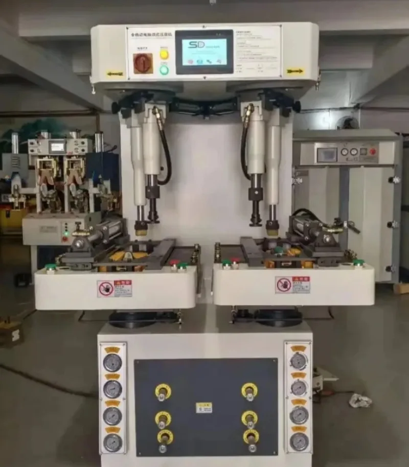 Fully Automatic Wall-Type Sole Pressing Machine