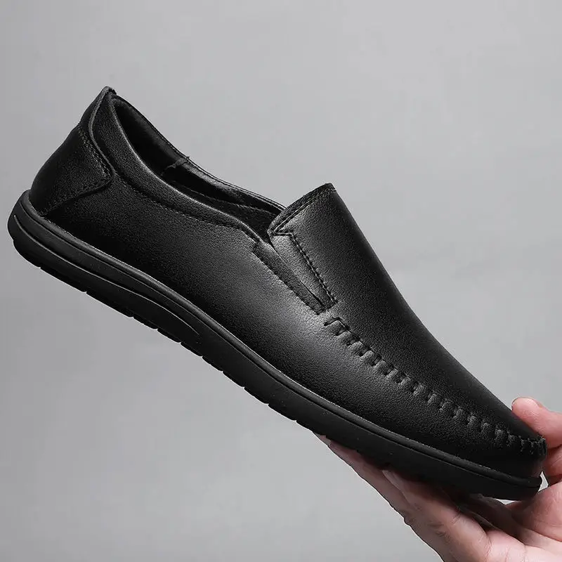 2024 Men Boat Shoes Business Breathable Mens Loafers Shoes Moccasins Flat Shoes Casual Genuine Leather Footwear Slip on Antiskid