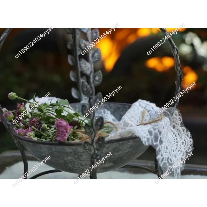 Thick Metal Stable Durable Rustic Vintage Decorative Bowl Riser for Candle,Plants,Fruit, Bird Feed, with Leaf and Bird