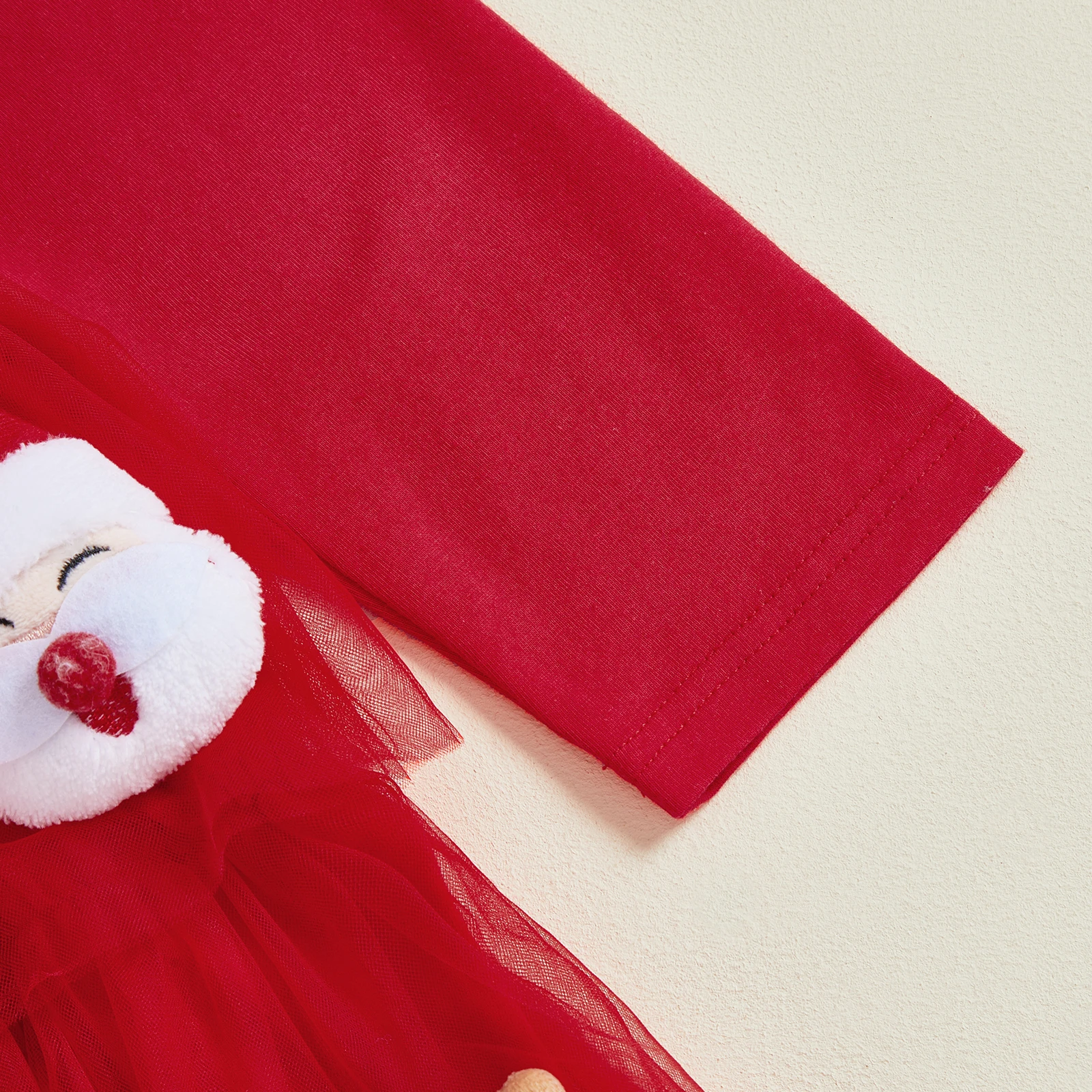 فستان كعكة عيد الميلاد للفتيات الصغيرات فستان سانتا كلوز غزال ديكور رقبة دائرية وأكمام طويلة من التول المرقعة فستان الأميرة