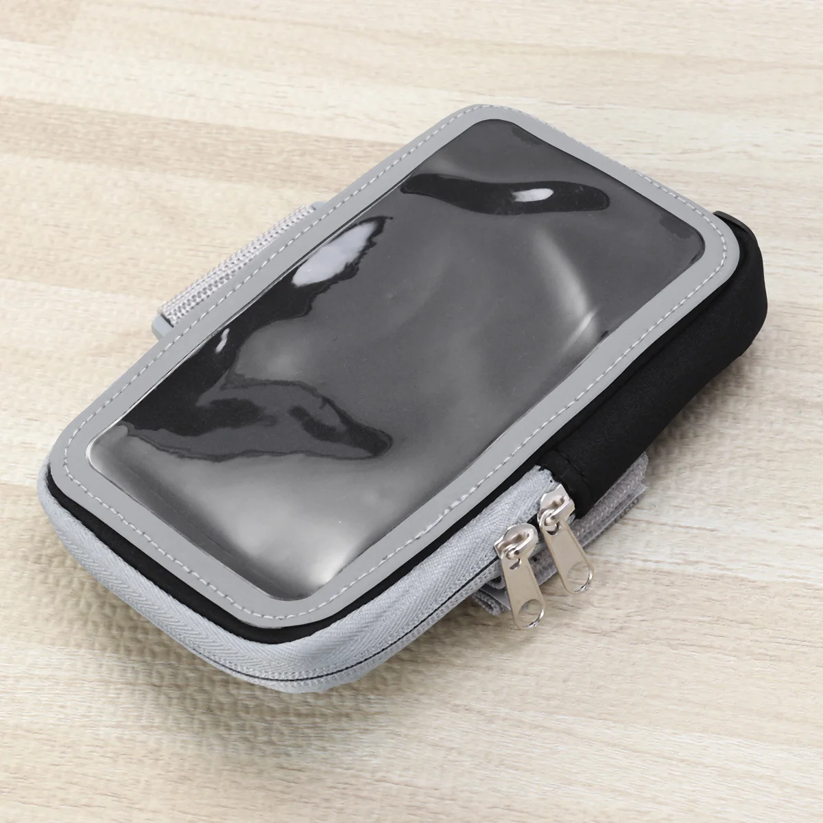 

Waterproof Running Armband for 6 Inch Phones Under Dacron Material Lightweight Breathable Arm Phone Holder for Sports Walking