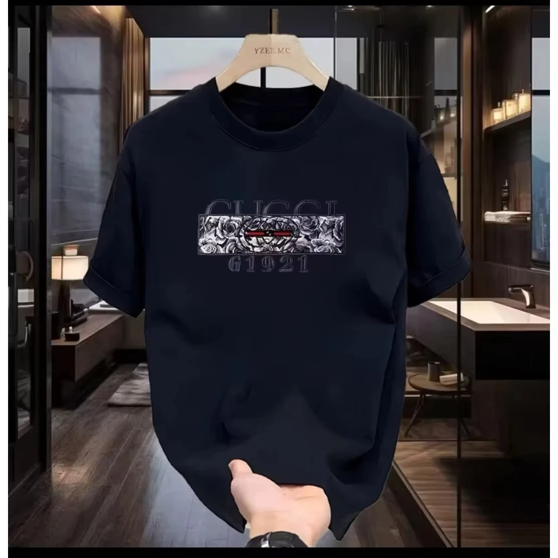 

2026 Новая летняя модная футболка с круглым вырезом и коротким рукавом, универсальный стиль с короткими рукавами и высококачественным принтом