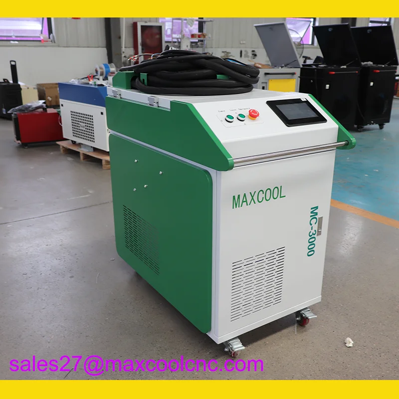 2000W 3000W Laser Metal Cleaning 1500W 1000W Handheld Laser Cleaning Machine Laser Paint Stripping Machine Metal Rust Removal