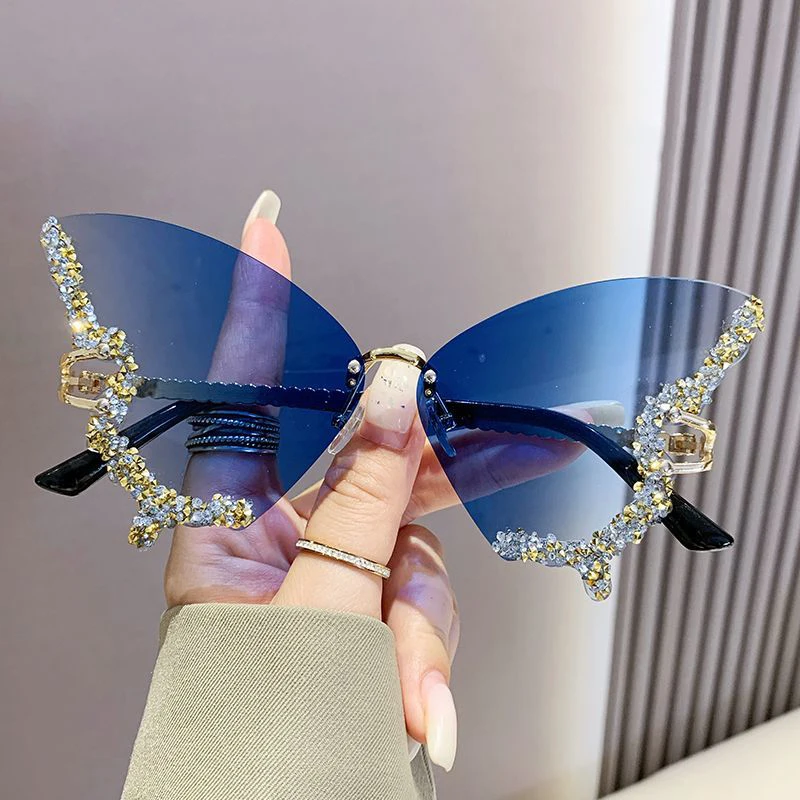 Fashion Butterfly Sunglasses Women UV400 Vintage Diamond Sun Glasses Gradient Lenses Eyewear Ladies Sun Glasses