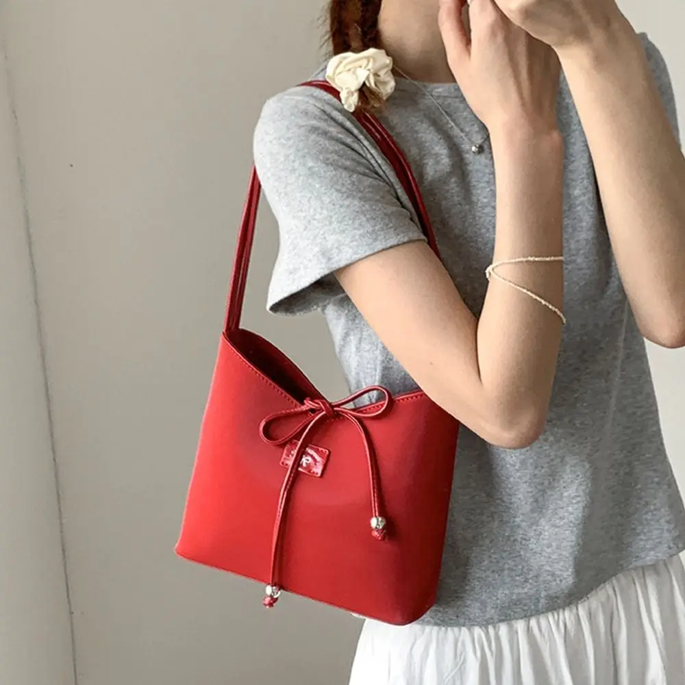 

Casual Korean Bow Bucket Bag Y2k Pu Leather Bowknot Armpit Bag Sweet Leisure Shoulder Bag Women