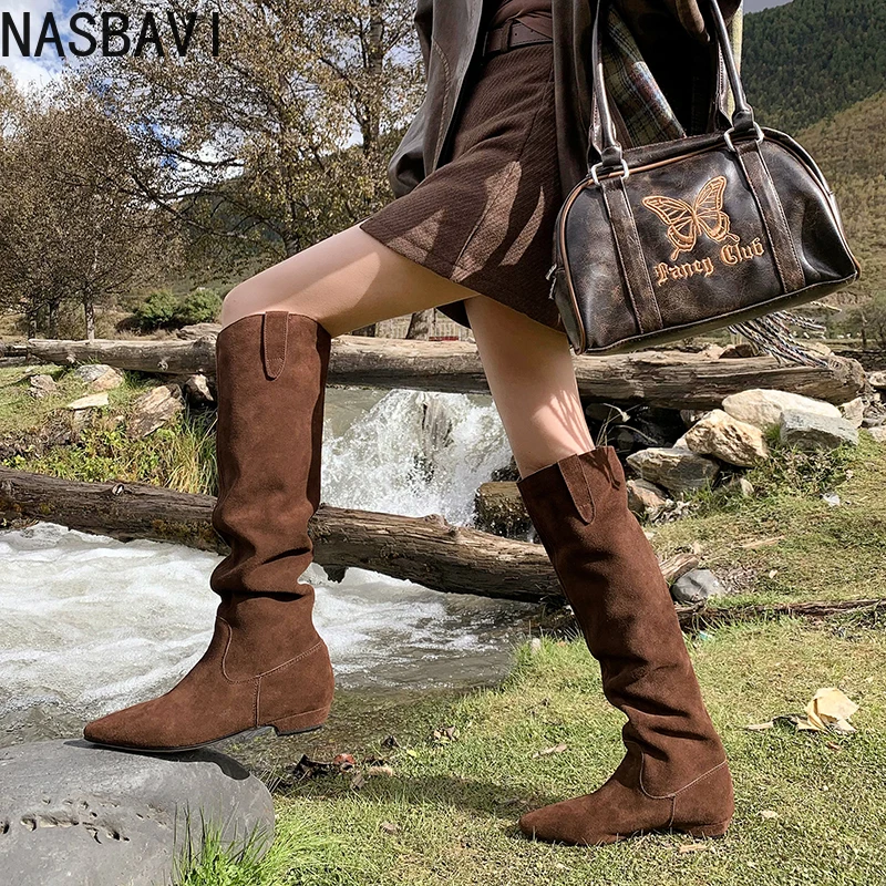 NASBAVI 2026 موضة البقرة المدبوغ أخبار النساء حذاء برقبة للركبة الخريف النعال الكعوب أشار تو أحذية طويلة الشتاء أحذية امرأة 34-40