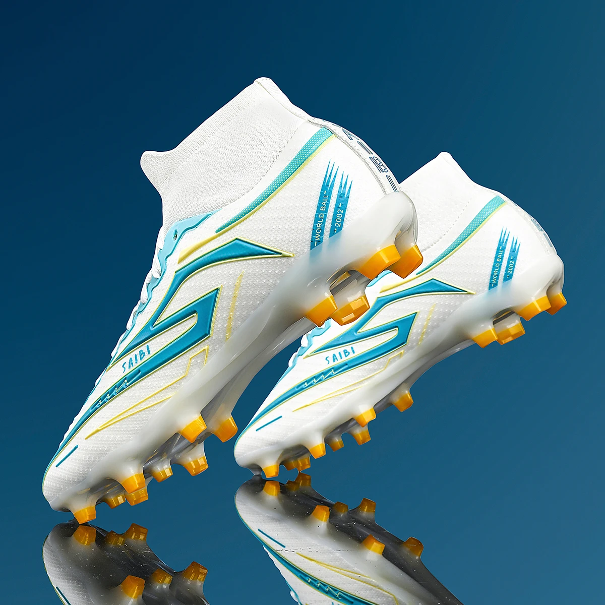 أحذية كرة القدم AG/FGsports عالية الجودة، أحذية تدريب كرة القدم الشخصية والعصرية #1