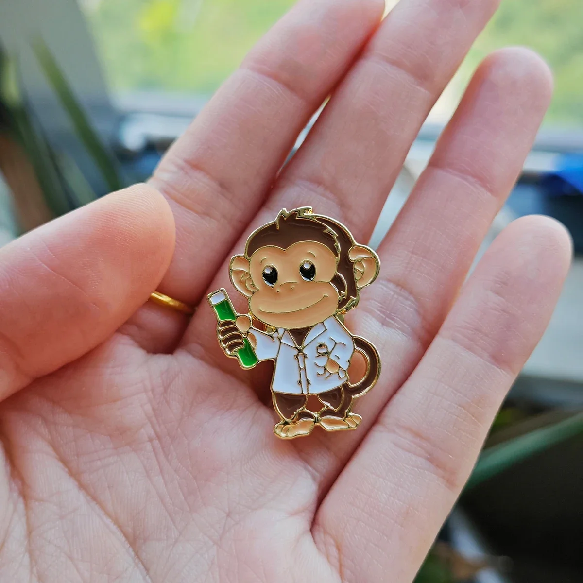 Chemistry Biology Lab Monkey Brooch Pin Cute Science Lapel Lanyard Bag Badge Jewelry Gifts for Scientist Student Teacher