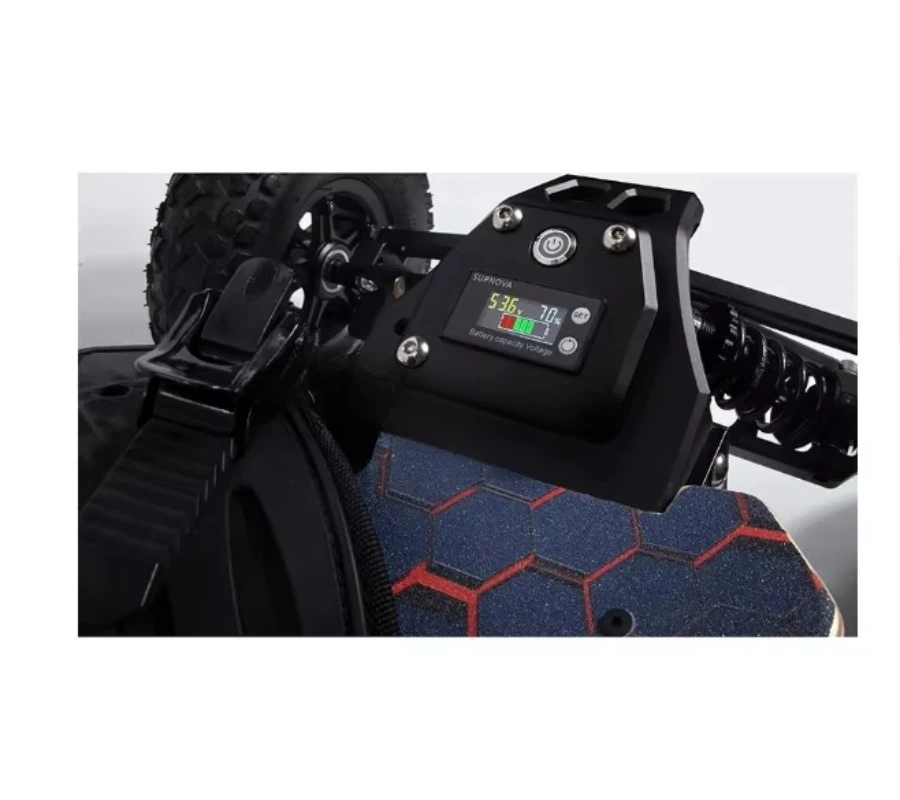 Skate elétrico todo-o-terreno com luzes LED e absorção de choque Liga de alumínio Digital Smart Type App Control