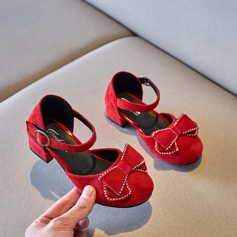 2026 Summer New Kids Sandals Simple Versatile Girls' Low Heel Princess Shoes Comfort Anti Slip Child Performance Leather Shoes