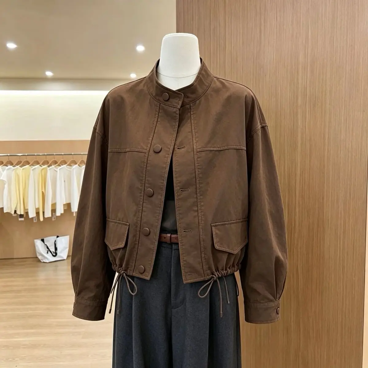 Fstand Collar Tooling Jacket Female Spring Autumn New Short Ashion Coat Women Design Sense Popular Outcoat Exquisite Outwear Top