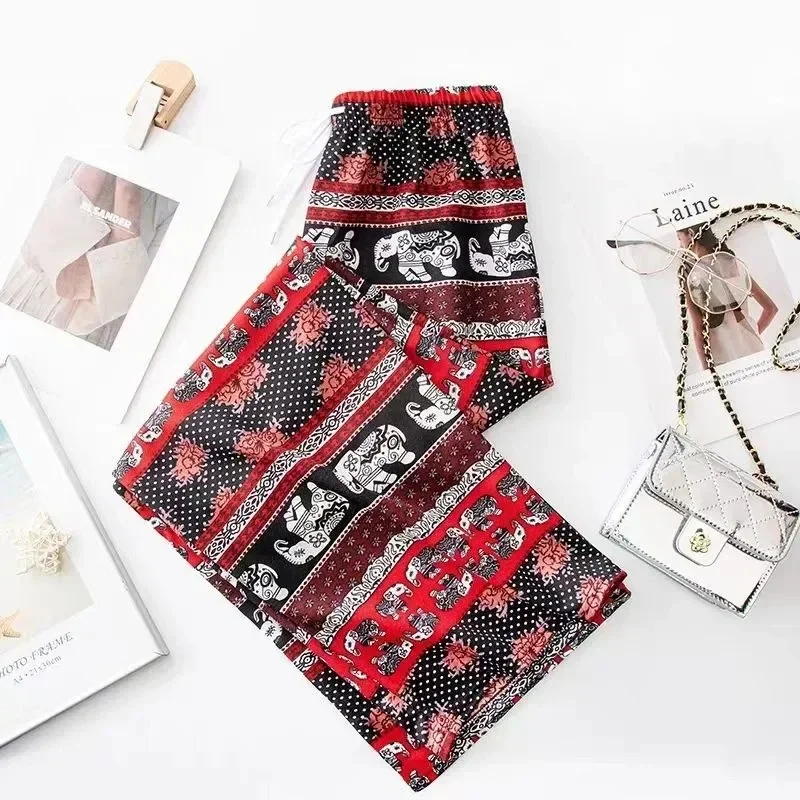 Zuidoost-Aziatische rode etnische Thaise olifant Bell Bottoms creatieve strandbroek voor dames, hoge taille broek met rechte pijpen