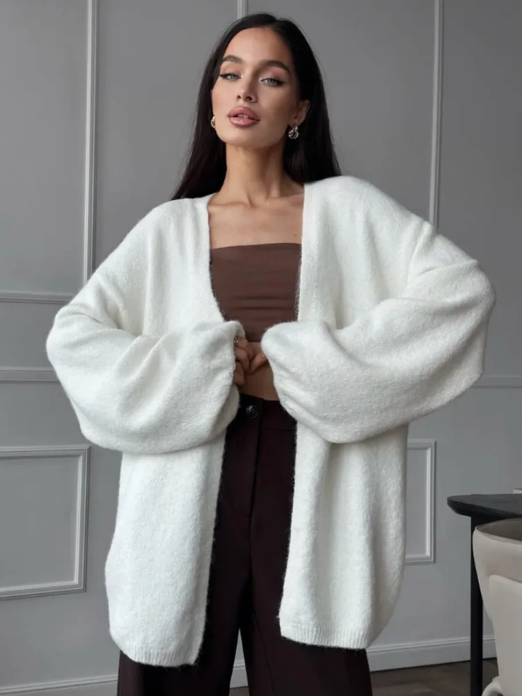 

Tuularose White Oversized Cardigan Women's Autumn Casual Solid V-Neck Sweaters Fashion Chic Commuter Streetwear Female Outerwear