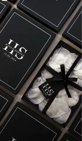 Elegant 10Pcs Transparent Acrylic Wedding Invitation Card with Black Box White Ink Print Arabic Engagement Card Personalize