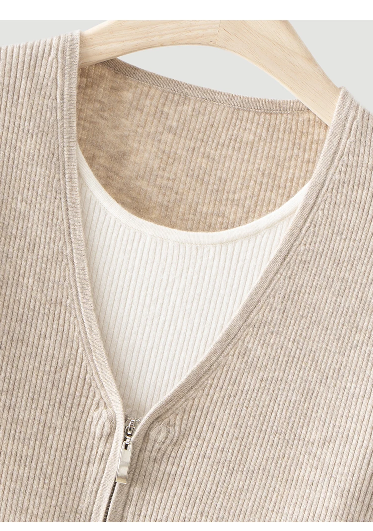 MZ62017 Elegante Damen-Strickjacke mit Reißverschluss, V-Ausschnitt, Langen Ärmeln und Kontrastbesatz aus Modal-Mischung, Mehrlagiges Strickoberteil für Herbst und Winter – Detail 17