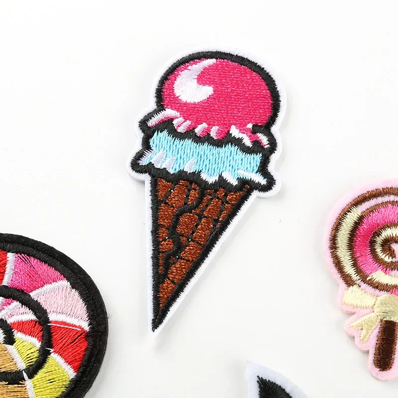 100pcs/Lot Luxury Anime Fun Embroidery Patch Ice Cream Candy Lollipop Star Love Heart Shirt Bag Clothing Decoration Crafts Diy