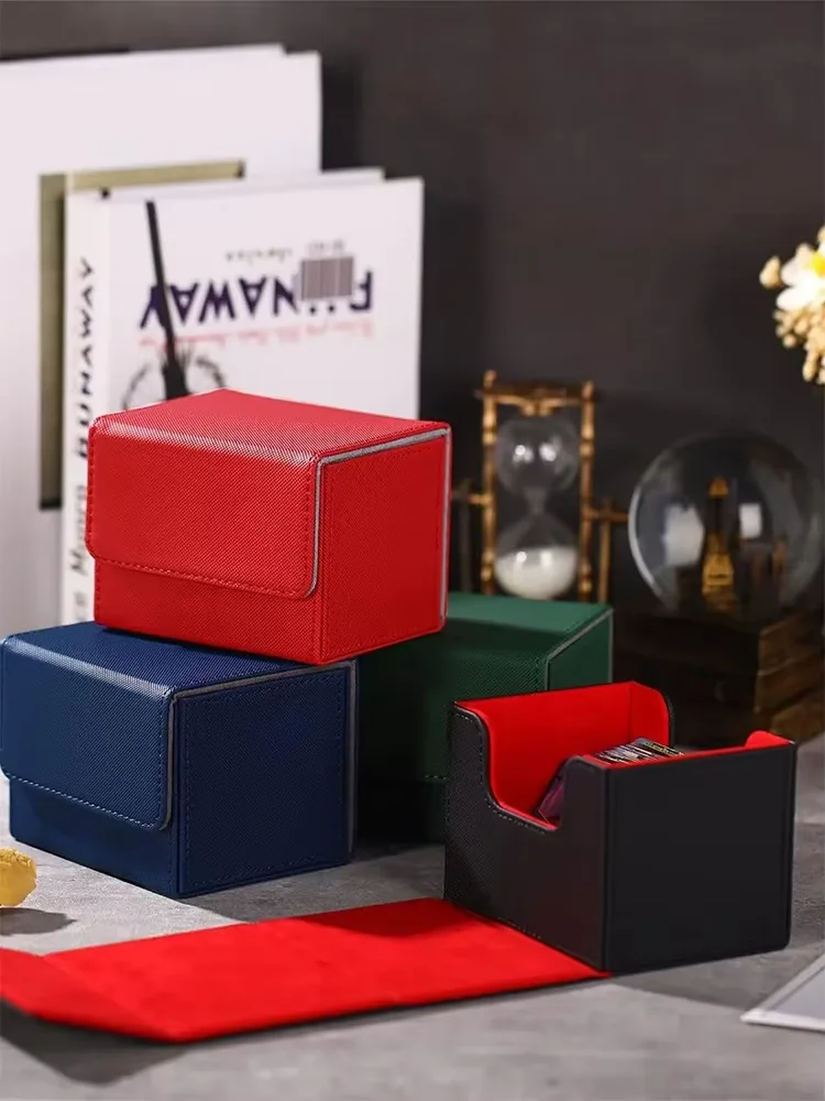 Boîte de collection de cartes de jeu de société d'animation, inserts latéraux rabattables, boîte de jeu de cartes magiques, boîte de rangement de petits objets ménagers