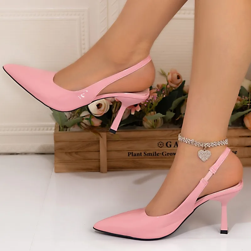 

Сексуальные остроносые однотонные босоножки на тонком каблуке 8,5 см для женщин, лето 2025, новые, из лакированной кожи, с ремешком сзади, на высоком каблуке, модные офисные туфли