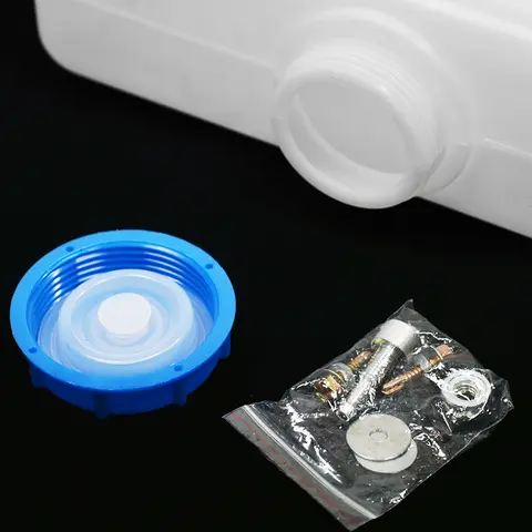 5L Plast Bränsletank Motor Bränsletank Bensintank Bärbar Vattentank för Bil Lastbil Parkeringsvärmare Bildelar Stor Kapacitet 8 best sales bensintank för minicykel - №6