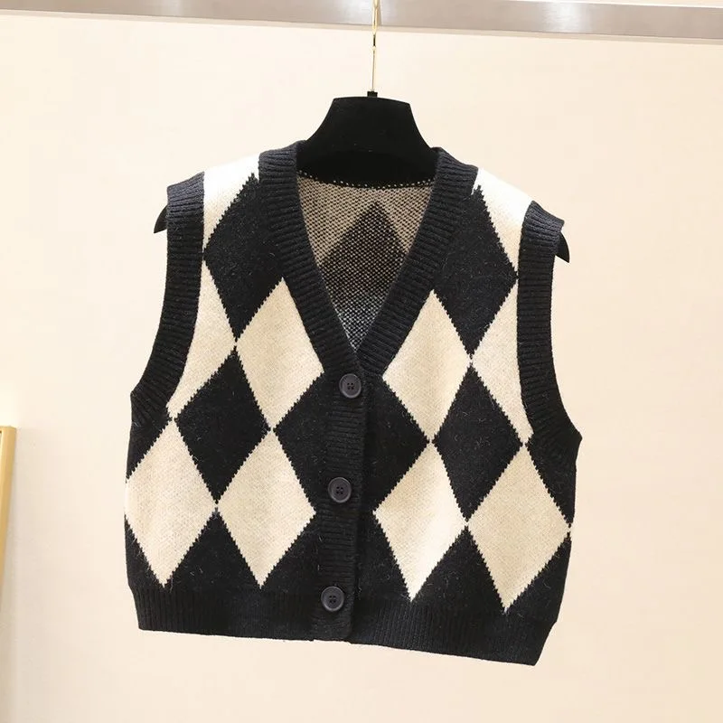 Loose Women's Knitted Sweater V-Neck Diamond Patterned Vest Spring Autumn Outerwear Fashionable Commute Style Button Detail