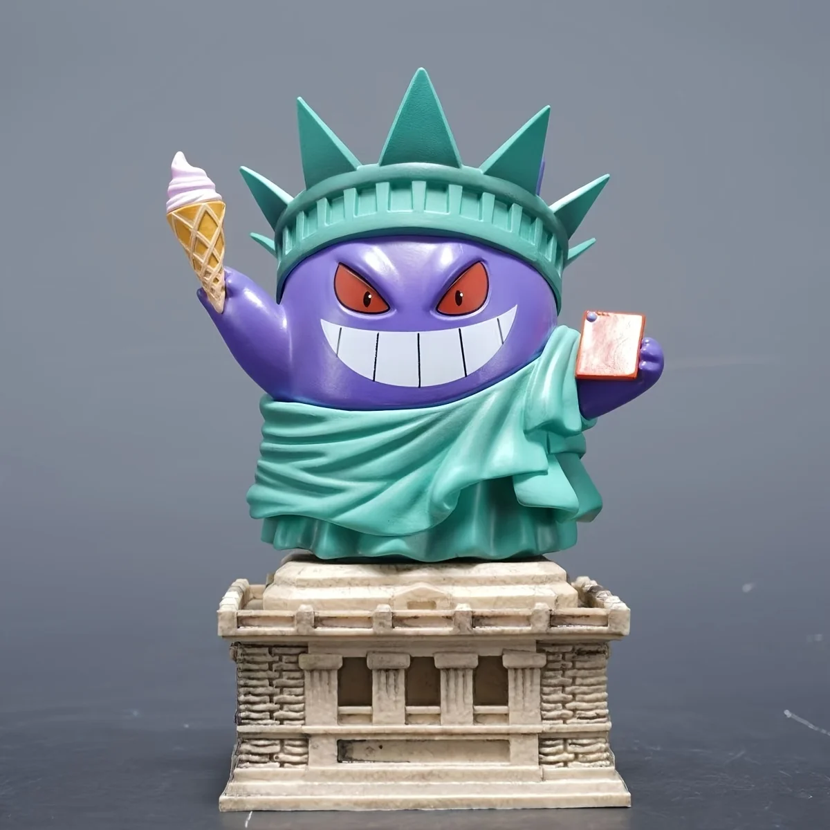 14cm-anime-pokemon-gengar-cos-estatua-da-liberdade-estatueta-figuras-de-acao-colecao-decoracao-modelo-brinquedos-presentes-para-criancas