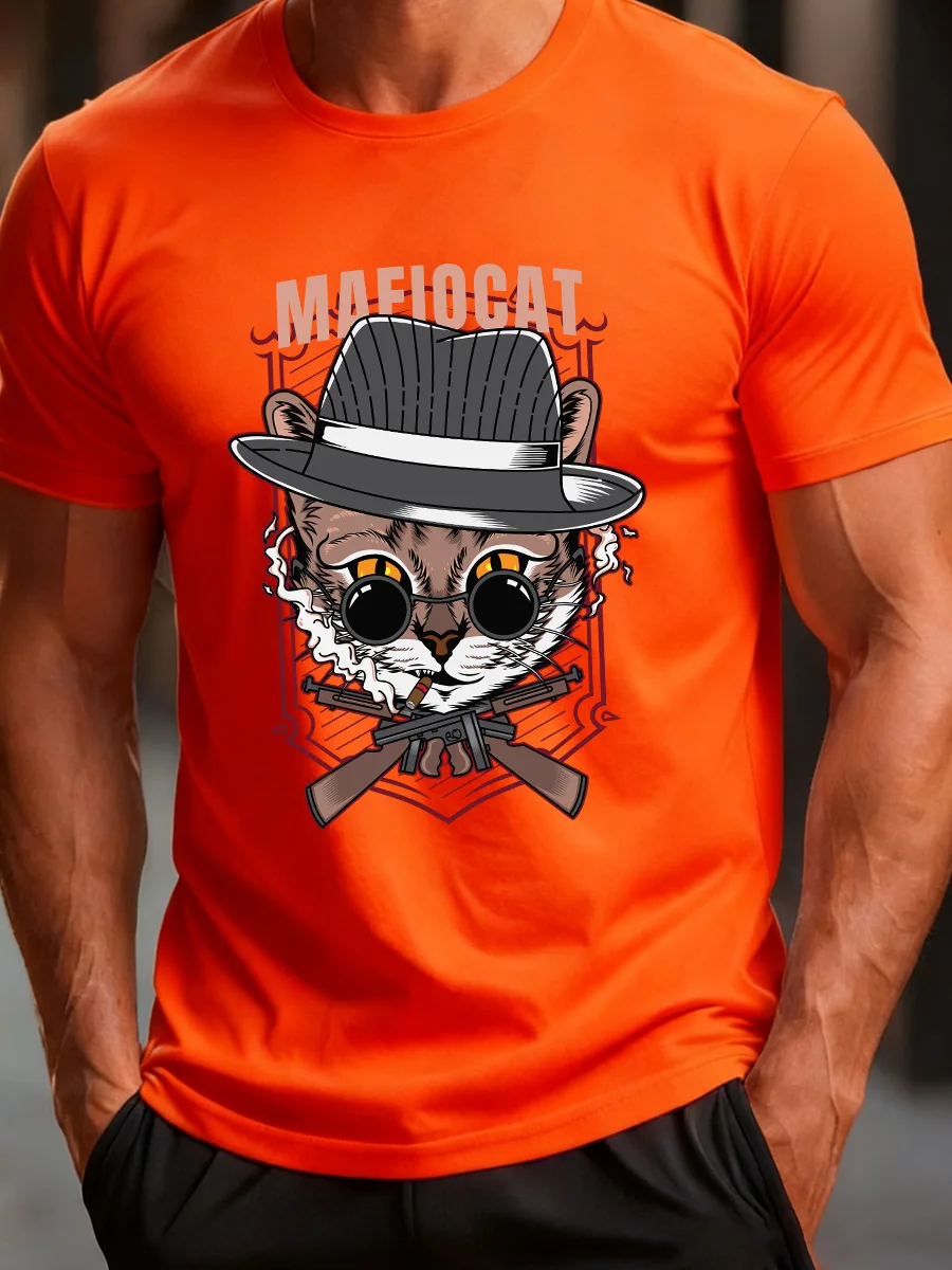 Camiseta naranja de manga corta con estampado de gato mafioso, sombrero Fedora, gafas de sol y diseño de armas cruzadas para uso informal de hombre