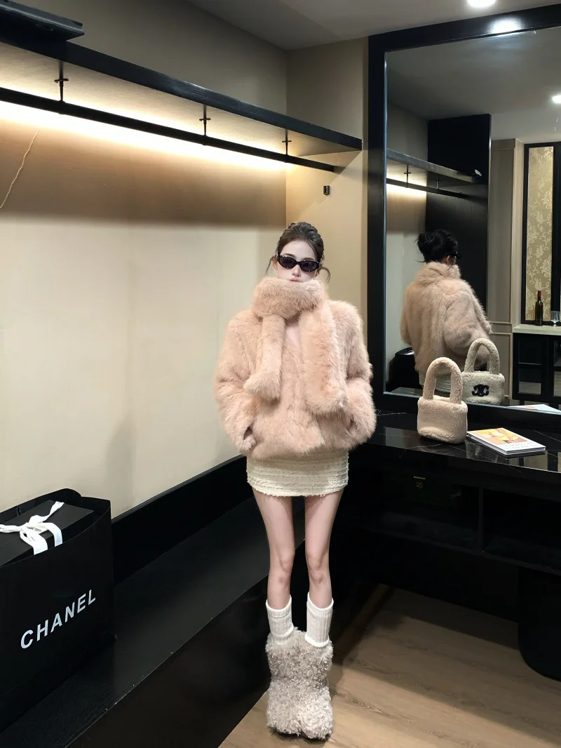 

Elegant Fur Coat Long Sleeve Inner T-Shirt Women's Summer Slimming Skirt Three-Piece Set High Waist Pure Color Commute S...