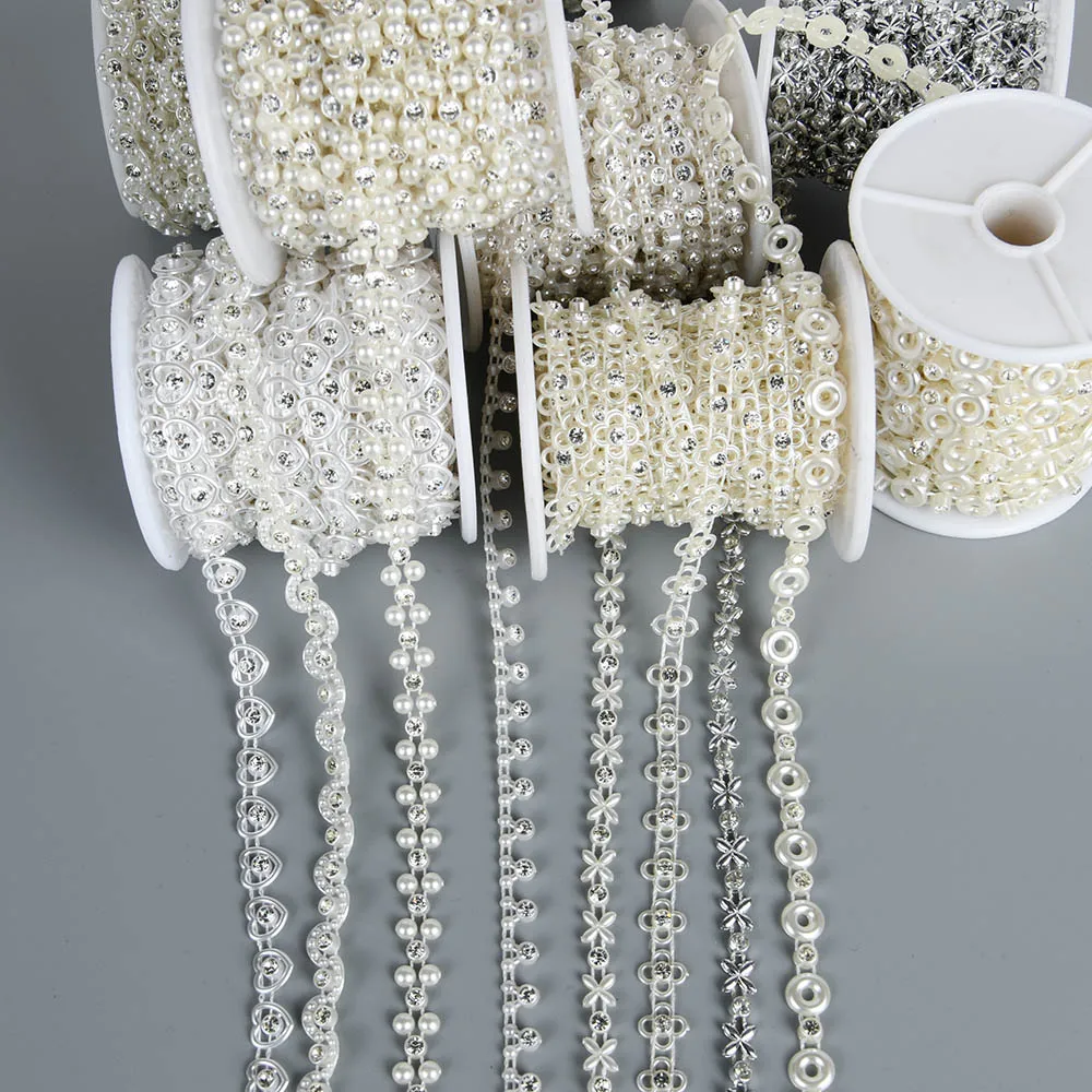 1Yards Imitation Pearl Beaded Chain Trim Garland Strand for Door Curtain Wedding Decoration DIY with Round Rhinestones 39 Styles