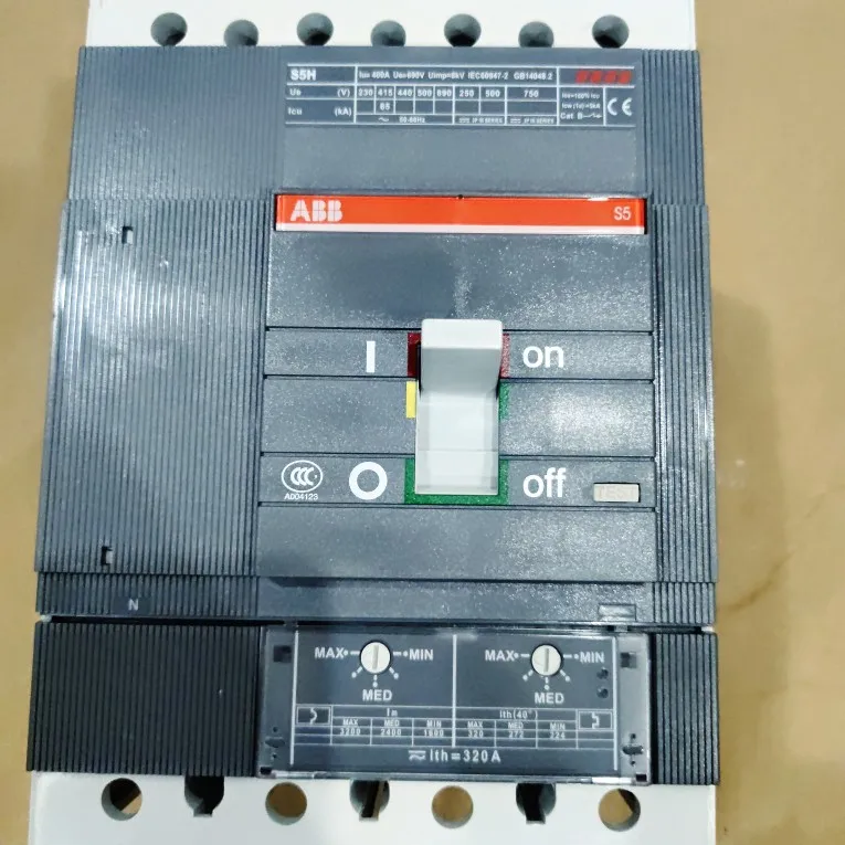 ABB S5H400 4P R320 Rear Wiring