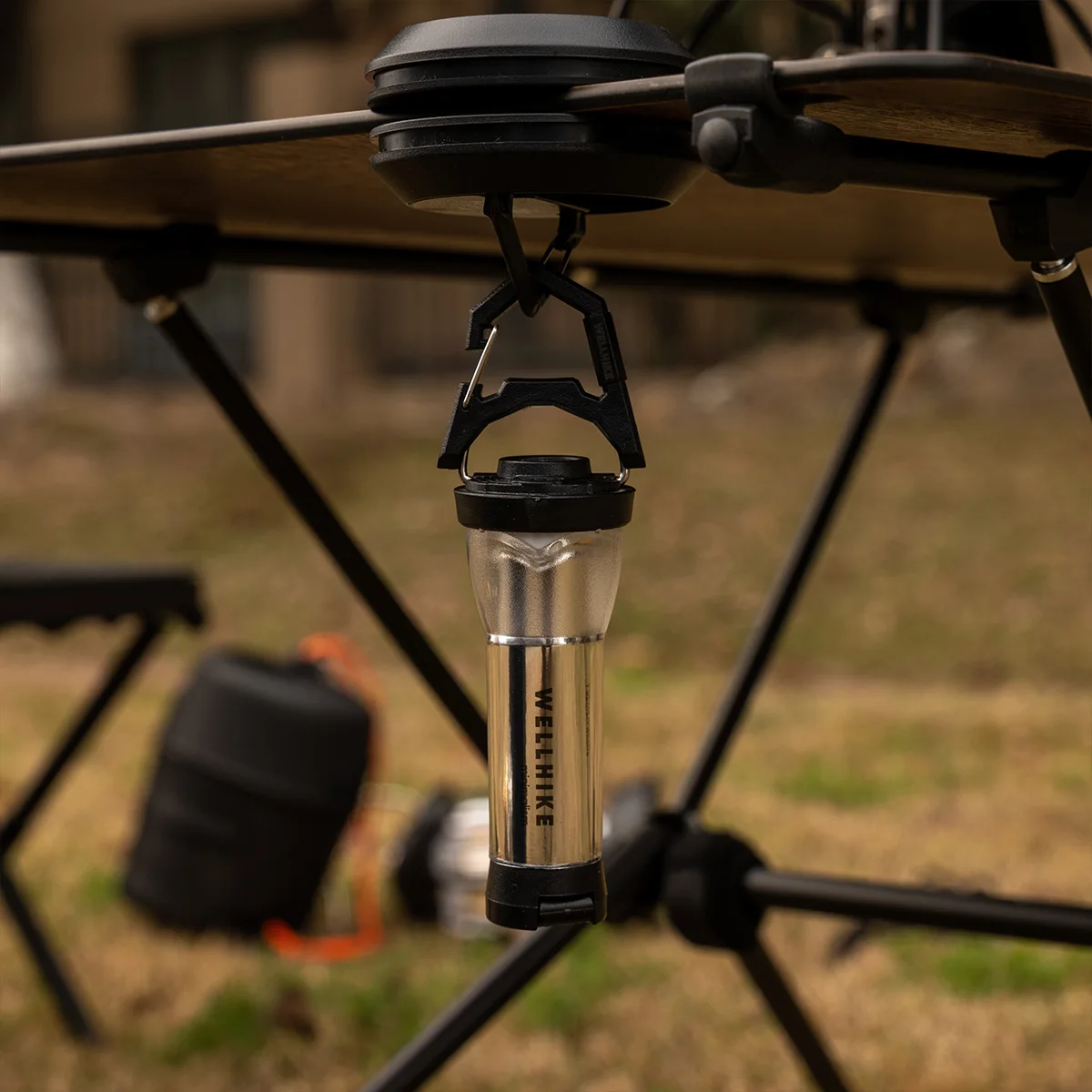 アウトドアキャンプ用キャノピーテント、車載用キャノピー、キャンプ用ライト、多機能マグネットフック、キャノピーサスペンション、吸盤