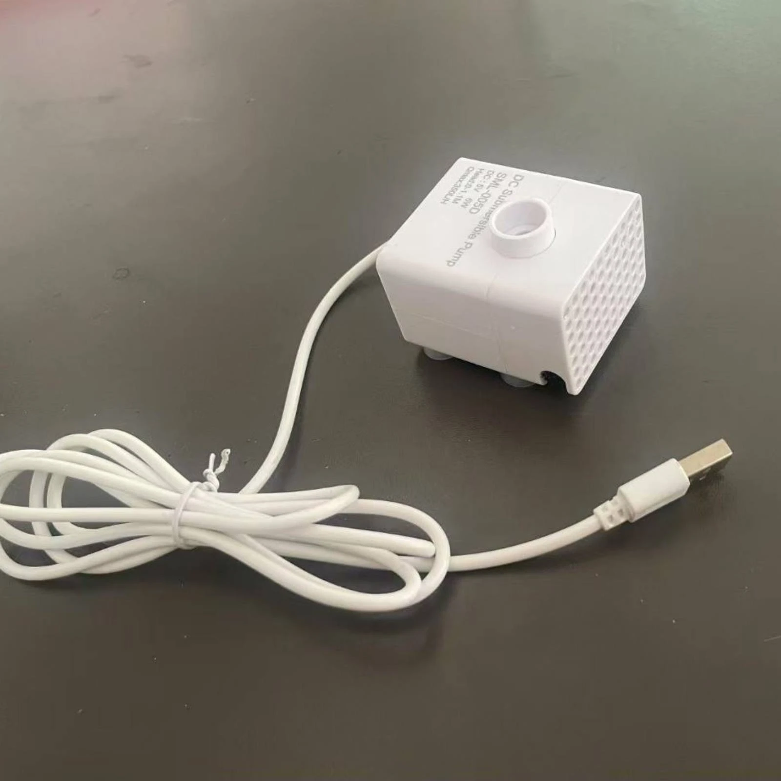 Hair Washing Pump Kit Shower-Style USB Liquid Transfer Unit Personal Care Device Compact ABS Plastic