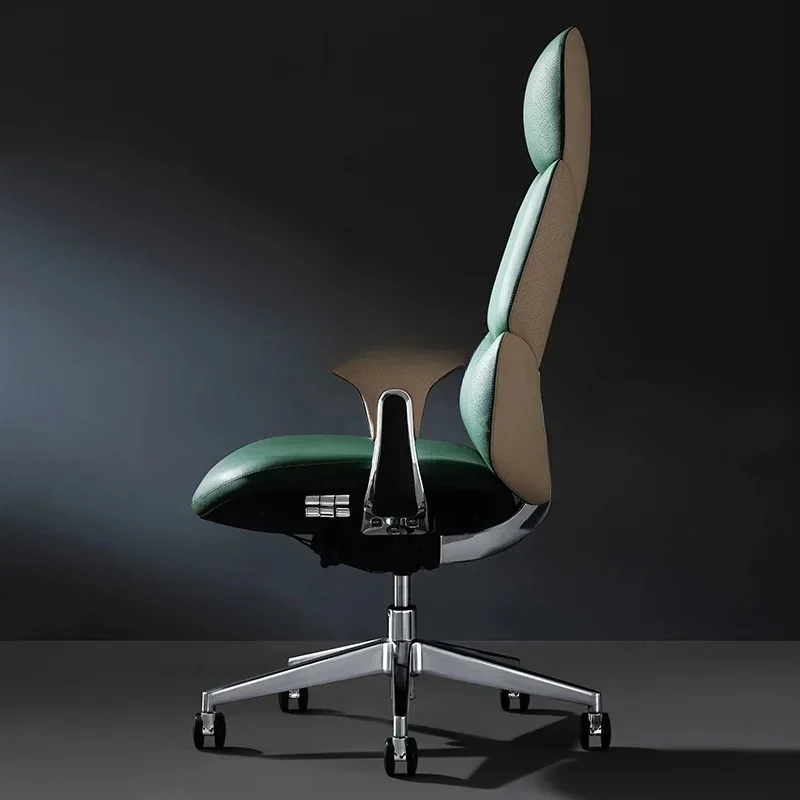 

53Легкое роскошное кожаное офисное кресло босса, бытовое вращающееся кресло, компьютерное кресло, сидячее и удобное кресло со спинкой