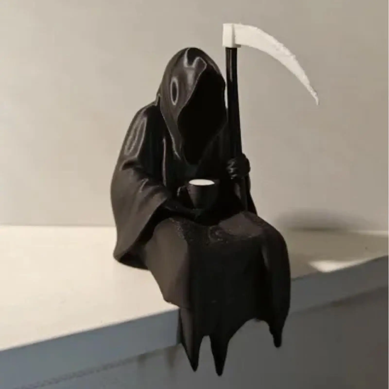 Ghost Figurine Resin Ghost Statue Holding a Cup Desktop Ornament Halloween Home Decoration for Fitness Tabletop Display Home