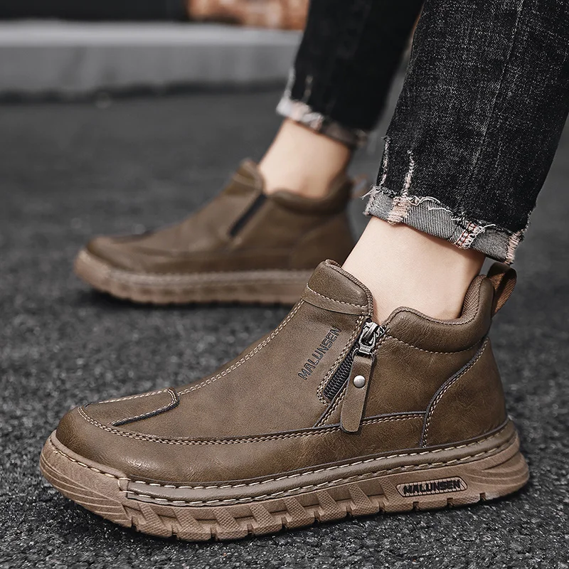 

2025 New Thick Soled Casual Sports Quality Retro Versatile High Top Outdoor Fashion British Casual Men's Shoes