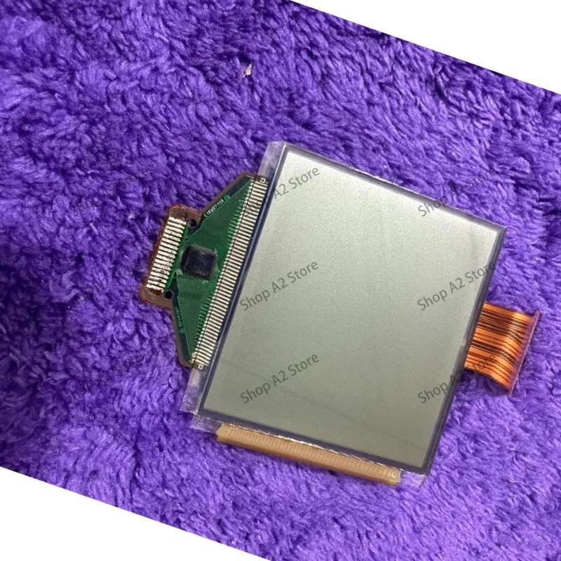 Used Disassembled LCD Screen for Game Boy Pocket, Intact Black‑White Grayscale Pull‑Out Replacement Display Panel for GBP Consol
