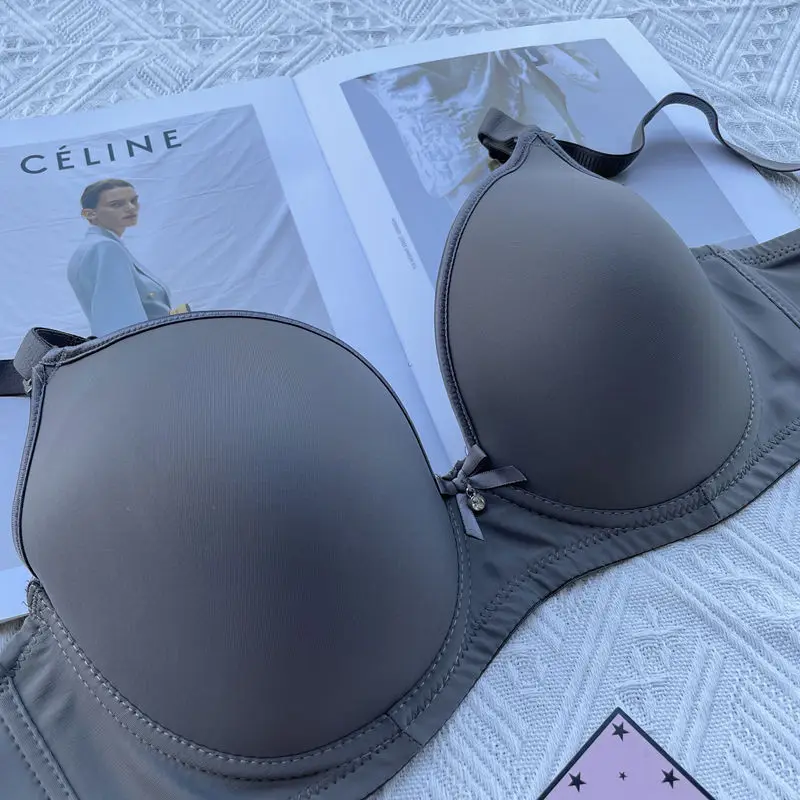 Large and thin cup, about smooth and seamless large chest EF cup bra, with adjustable upper support and sexy side collection bra