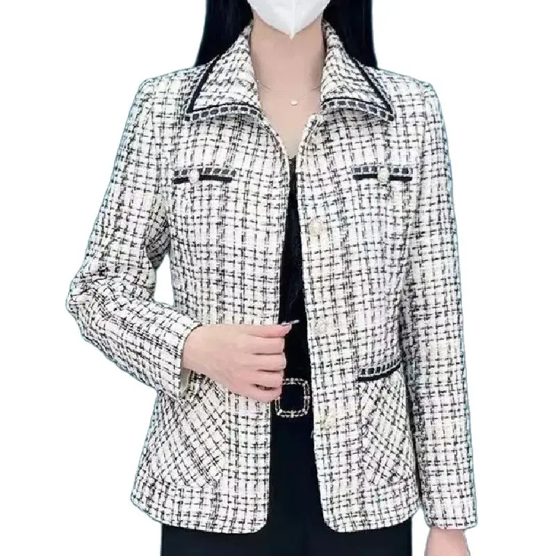 

2024 New Spring Autumn Lapel Collar Short Jacket Middle Aged Elderly Women Fashion Top Coat: Single Breasted Casual Suit Coat