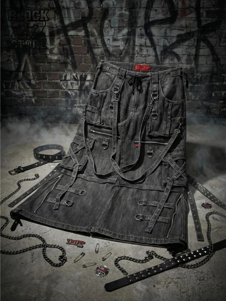 

Мужские джинсы Harajuku, винтажные готические панк-темно-серые джинсовые брюки-карго с металлическими пряжками и цепочками, несколько карманов, регулируемый ремешок Y2K, новинка