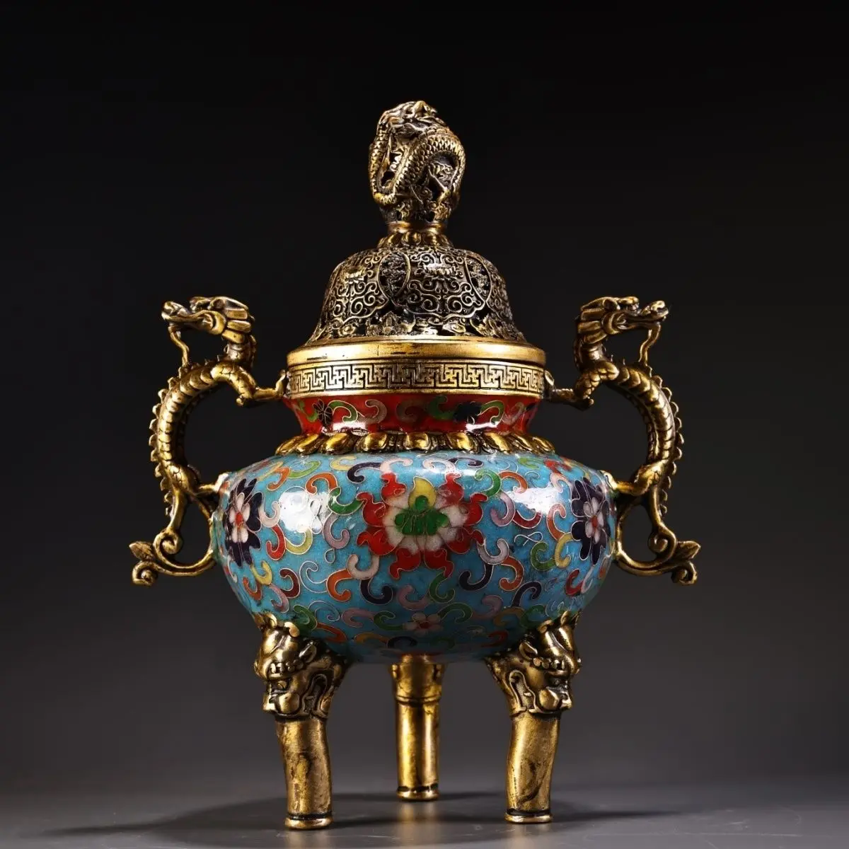 Pure copper chiseled gilt cloisonne enamel incense burner weighs 1400 grams, is 25 cm high and 19 cm wide