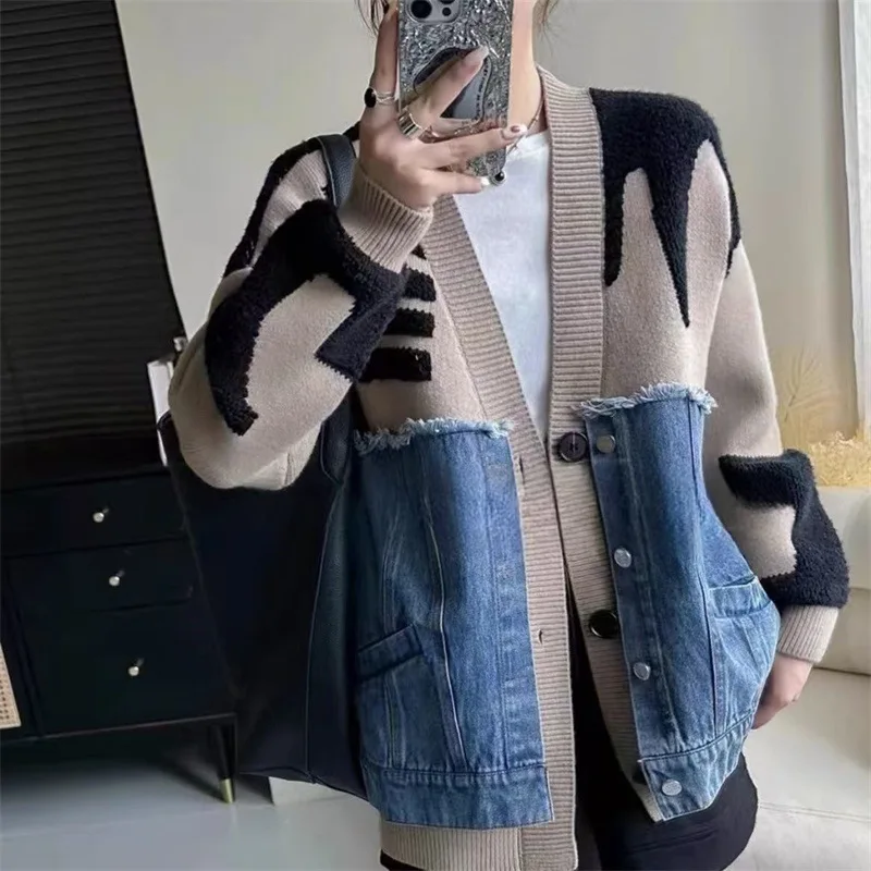 [EWQ] Contrast Colors Spliced Denim Long Sleeve Knit Cardigan Single Breasted Loose Women Sweater Jacket 2024 Autumn 16O2611