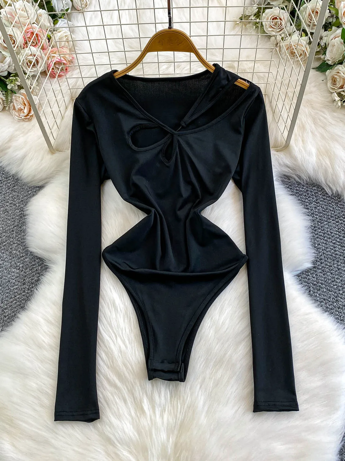 

Sexy Hollow out V-Ne Piece Pants High Slit Base irt Women's Autumn Winter Slimming High Waist Straight Leg Jumpsuit