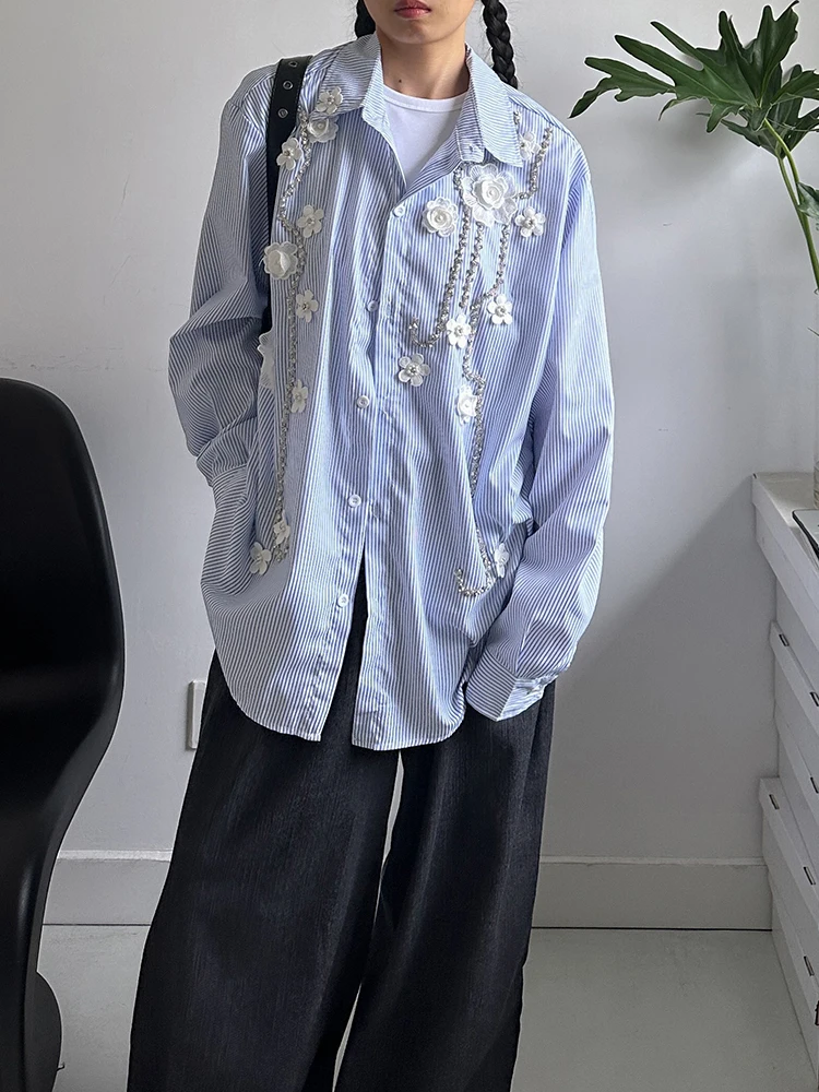 [EAM] Women Blue Striped Flower Nailed Big Size Blouse New Lapel Long Sleeve Shirt Fashion Tide Spring Autumn 2024 1DH8158