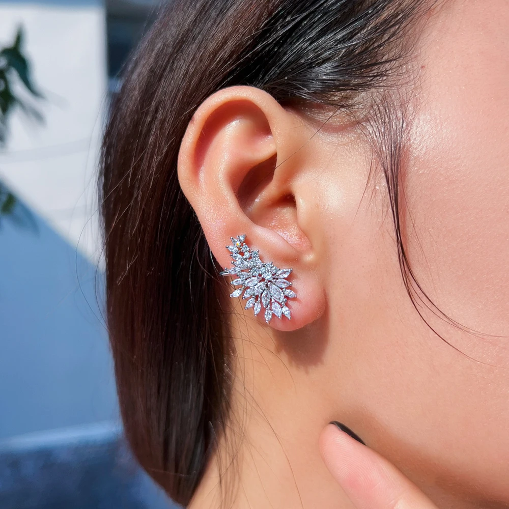BeaQueen Brilliant White Cubic Zirconia Crystal Leaf Ear Cuff Stud Earrings Women Fashion Wedding Decor Jewelry Accessories E729