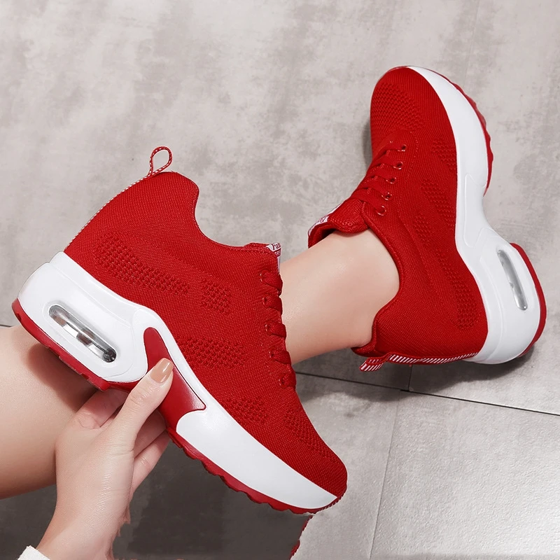 Height Increasing New Dance Shoes Woman Ladies Modern Soft Outsole Jazz Sneakers Breathable Female Dancing Fitness Shoes Sport