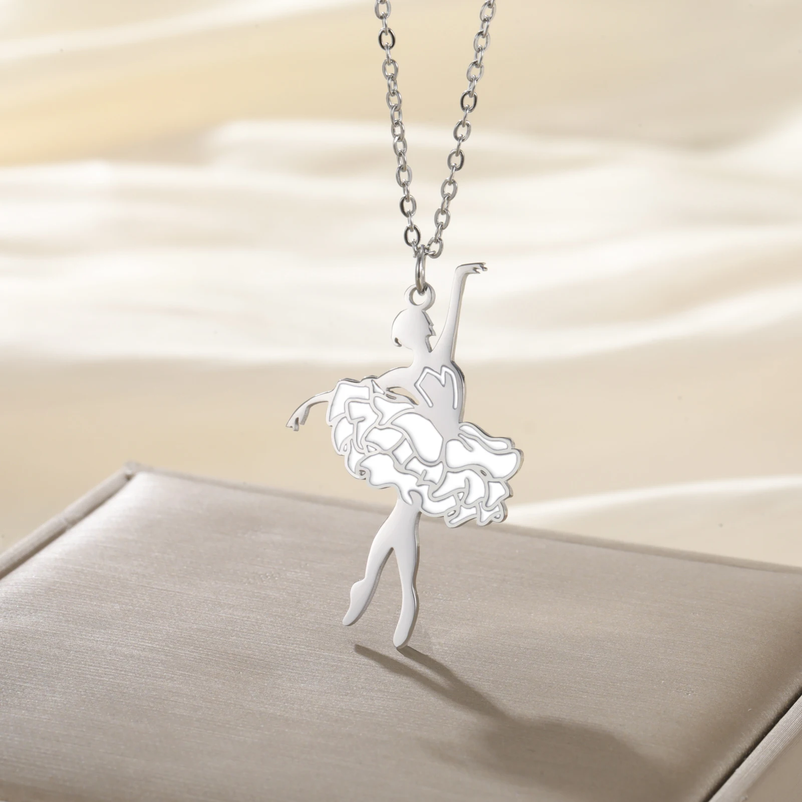 COOLTIME Gymnastik Anhänger Halskette für Frauen Edelstahl Mode Sport Ballett Tänzerin Halskette Turnerin Schmuck Neue – Detail 25
